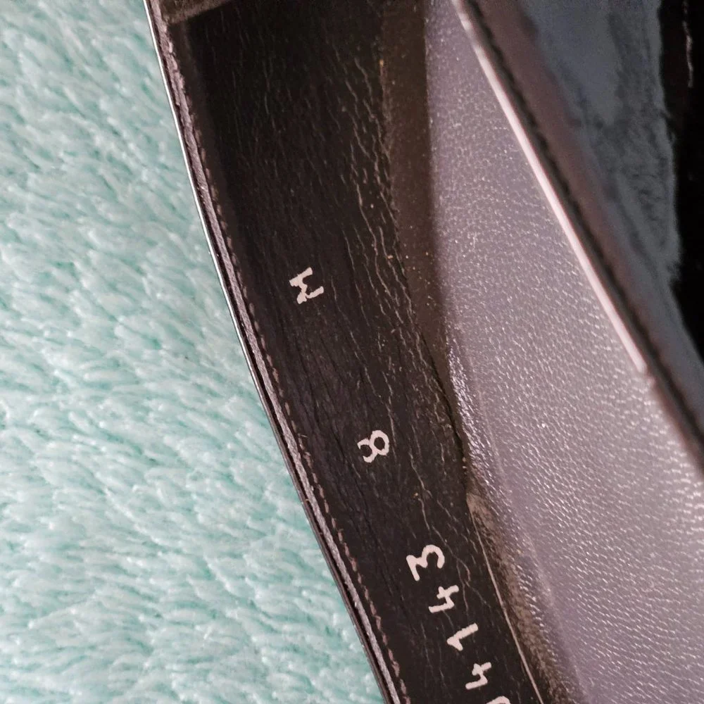 Stuart Weitzman black Criss cross heels size 8 medium - Picture 5 of 6